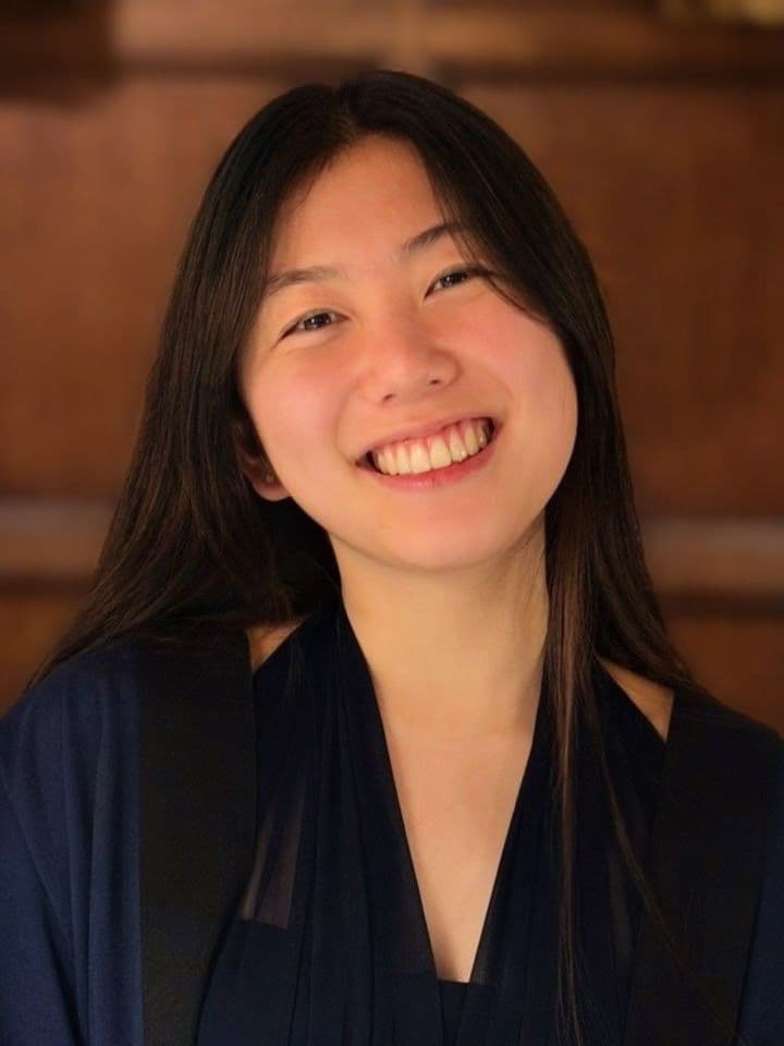 Photo of Carol Bao